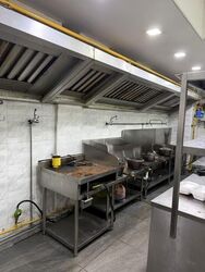 Sims Avenue (D14), Retail #632857121